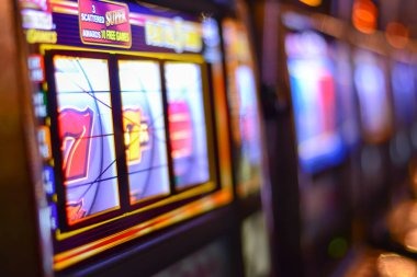 wijayatoto app showing live football matches and casino tables
